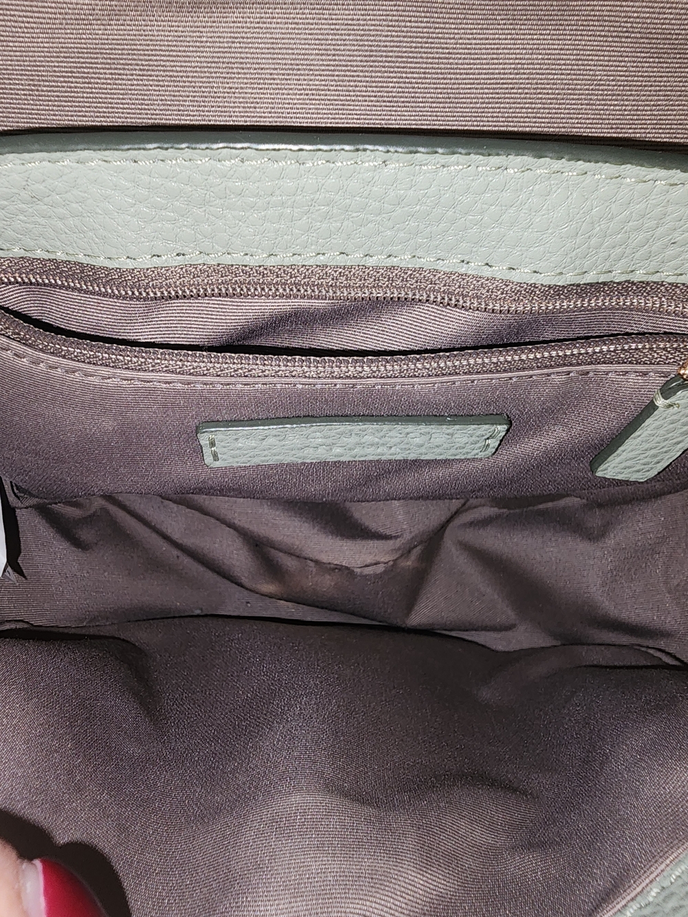 MARC JACOBS New Yorck Small Pebbled Leather Crossbody Bag in Sage Green - Picture 7 of 9